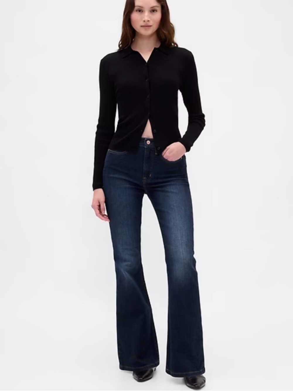 NWT Gap High Rise '70s Flare Jeans Dark Wash Size 6 Tall - Very tall 36” inseam!